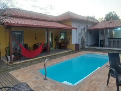 Casa em Condom�nio para Venda, em Jaboticatubas, bairro Condom�nio Est�ncia da Mata, 3 dormit�rios, 4 banheiros, 3 su�tes, 2 vagas