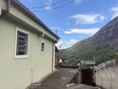 Casa para Venda, em Teres�polis, bairro Caleme, 3 dormit�rios, 1 banheiro, 1 vaga