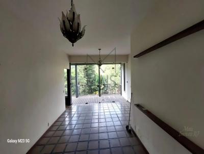 Casa para Venda, em Niter�i, bairro Vila Progresso, 4 dormit�rios, 6 banheiros, 1 su�te, 6 vagas