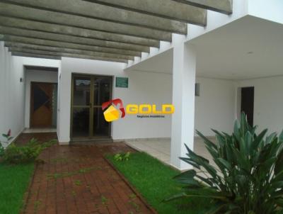 Casa para Loca��o, em Uberl�ndia, bairro Lidice, 4 dormit�rios, 5 banheiros, 4 su�tes, 4 vagas