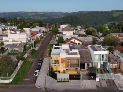Sobrado para Venda, em Guarapuava, bairro Santana, 4 dormit�rios, 5 banheiros, 3 su�tes, 4 vagas