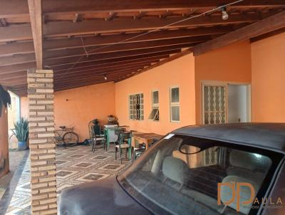Casa para Venda, em Campo Florido, bairro Vila Junqueira, 2 dormit�rios, 1 banheiro, 2 vagas