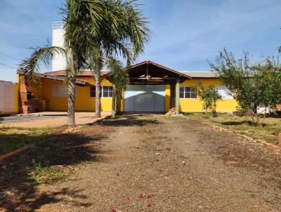 Ch�cara para Venda, em Iracem�polis, bairro Centro, 2 dormit�rios, 1 banheiro