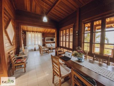 Casa para Venda, em Ubatuba, bairro Praia da Enseada, 6 dormit�rios, 3 banheiros, 3 vagas