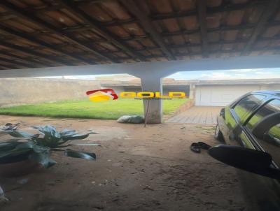 Casa para Venda, em Uberl�ndia, bairro Pampulha, 3 dormit�rios, 2 banheiros, 4 vagas