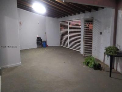 Casa para Venda, em Presidente Prudente, bairro Girassois, 2 dormit�rios, 1 banheiro, 1 su�te, 2 vagas