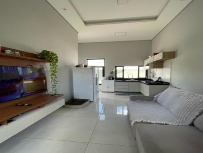 Casa para Venda, em Presidente Prudente, bairro Jardim Novo Prudentino, 2 dormit�rios, 1 banheiro, 1 su�te, 2 vagas