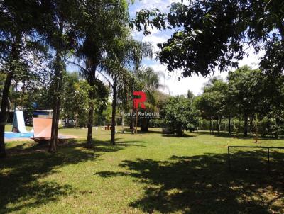 Ch�cara para Venda, em S�o Carlos, bairro Loteamento Arac� de Santo Antonio I, 2 dormit�rios, 4 banheiros, 1 su�te, 10 vagas