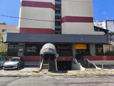 Apartamento para Loca��o, em Salvador, bairro Pituba, 1 dormit�rio, 1 banheiro, 1 vaga