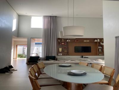 Casa para Venda, em Mar�lia, bairro Jardim Luciana, 4 dormit�rios, 4 banheiros, 1 su�te, 4 vagas