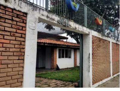 Casa para Loca��o, em Indaiatuba, bairro , 3 dormit�rios, 2 banheiros, 2 su�tes