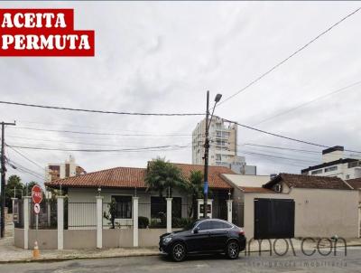 Casa para Venda, em Joinville, bairro Am�rica, 5 dormit�rios, 3 banheiros, 2 vagas