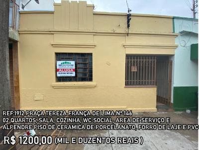 Casa para Loca��o, em Araguari, bairro CENTRO, 2 dormit�rios, 1 banheiro