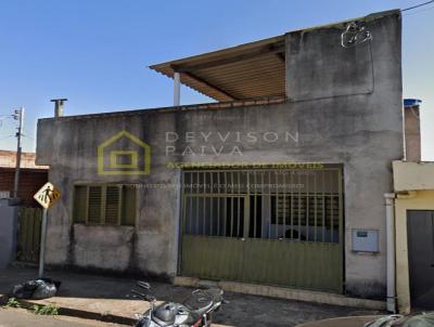 Casa para Venda, em Alfenas, bairro Aparecida, 3 dormit�rios, 3 banheiros