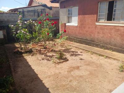 Casa para Venda, em Patroc�nio Paulista, bairro , 2 dormit�rios, 2 banheiros, 2 vagas