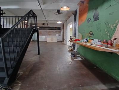 Comercial para Loca��o, em Caraguatatuba, bairro Centro, 4 vagas