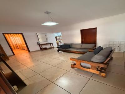 Casa para Venda, em S�o Roque, bairro Esta��o, 3 dormit�rios, 1 banheiro, 1 vaga