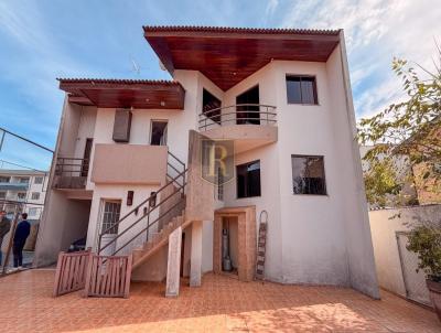 Sobrado para Venda, em Guarapuava, bairro Centro, 4 dormit�rios, 2 banheiros, 1 su�te, 3 vagas