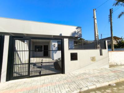 Casa para Venda, em Navegantes, bairro Gravat�, 2 dormit�rios, 2 banheiros, 1 su�te, 1 vaga