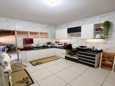 Casa para Venda, em Goi�nia, bairro Jardim Novo Mundo, 3 dormit�rios, 2 banheiros, 1 su�te, 3 vagas