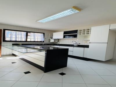 Casa para Venda, em Niter�i, bairro Engenho do Mato, 3 dormit�rios, 4 banheiros, 1 su�te, 1 vaga