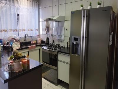 Casa para Venda, em Londrina, bairro Jardim Oriente, 3 dormit�rios, 1 banheiro, 1 vaga