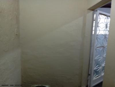 Casa para Loca��o, em Rio de Janeiro, bairro Madureira, 2 dormit�rios, 1 banheiro