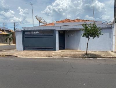 Casa para Venda, em Lins, bairro Ribeiro, 3 dormit�rios, 3 banheiros, 1 su�te, 2 vagas