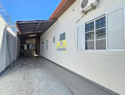 Casa para Loca��o, em Araguari, bairro Bosque, 4 dormit�rios, 6 banheiros, 4 su�tes, 3 vagas