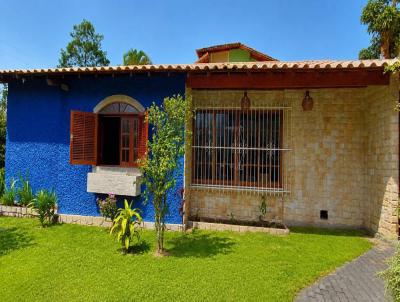 Casa para Venda, em Teres�polis, bairro Carlos Guinle, 3 dormit�rios, 3 banheiros, 1 su�te, 3 vagas