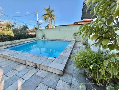 Casa para Venda, em Guaruj�, bairro Jardim Virg�nia, 4 dormit�rios, 5 banheiros, 2 su�tes, 3 vagas