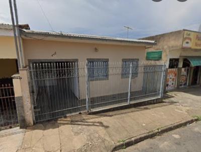 Casa para Loca��o, em Alfenas, bairro Jardim America, 3 dormit�rios, 1 banheiro, 1 vaga