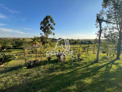 S�tio para Venda, em Santo Anast�cio, bairro Bairro do Saltinho, 3 dormit�rios, 2 banheiros, 1 su�te, 2 vagas