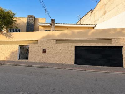 Casa para Venda, em Po�, bairro Centro, 3 dormit�rios, 2 banheiros