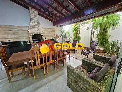 Casa para Venda, em Uberl�ndia, bairro Santa Rosa, 4 dormit�rios, 3 banheiros, 2 su�tes, 2 vagas