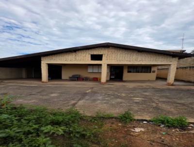 Casa para Venda, em S�o Jo�o da Boa Vista, bairro Vila Nossa Senhora de F�tima, 2 dormit�rios, 1 banheiro, 3 vagas