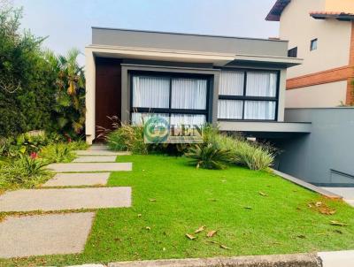 Casa em Condom�nio para Loca��o, em Aruj�, bairro Aruj� 5, 3 dormit�rios, 4 banheiros, 3 su�tes, 4 vagas