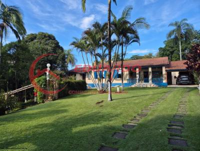 Casa em Condom�nio para Loca��o, em Mairipor�, bairro Rio Abaixo, 3 dormit�rios, 5 banheiros, 1 su�te, 2 vagas