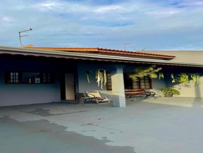 Casa para Venda, em Jundia�, bairro Caxambu, 3 dormit�rios, 2 banheiros, 1 su�te, 2 vagas