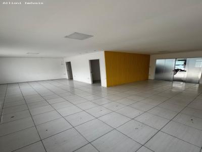 Comercial para Loca��o, em Mogi das Cruzes, bairro Centro, 2 banheiros, 3 vagas