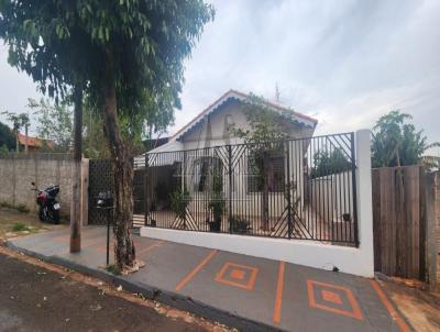 Casa para Venda, em Santa Cruz do Rio Pardo, bairro S�o Jos�, 3 dormit�rios, 1 banheiro, 1 su�te, 2 vagas