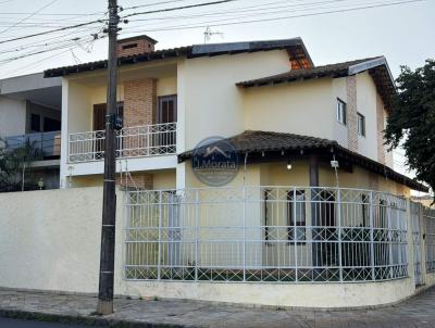 Casa para Venda, em S�o Carlos, bairro , 3 dormit�rios, 3 banheiros, 1 su�te, 4 vagas