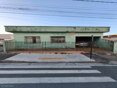 Casa para Venda, em Campo Belo, bairro S�o Benedito, 4 dormit�rios, 2 banheiros, 1 su�te