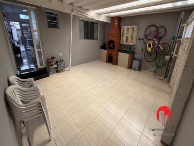 Casa para Venda, em Mogi das Cruzes, bairro Jardim das Bandeiras, 3 dormit�rios, 2 banheiros, 1 su�te, 2 vagas