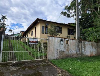 Casa para Venda, em Joinville, bairro Boehmerwald, 3 dormit�rios, 1 banheiro, 2 vagas