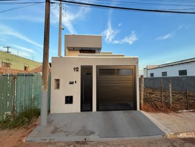 Casa para Venda, em Paranapanema, bairro Vila Leme