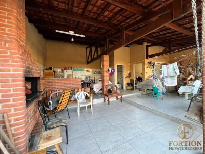 Casa para Venda, em Boituva, bairro Vila Nossa Senhora Aparecida, 3 dormit�rios, 2 banheiros, 2 vagas