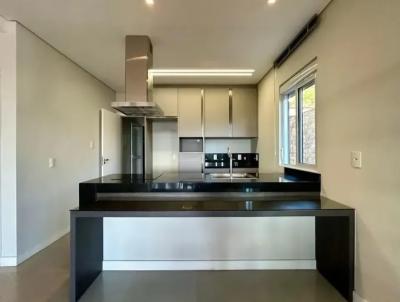 Casa Geminada para Loca��o, em Florian�polis, bairro Centro, 4 dormit�rios, 5 banheiros, 4 su�tes