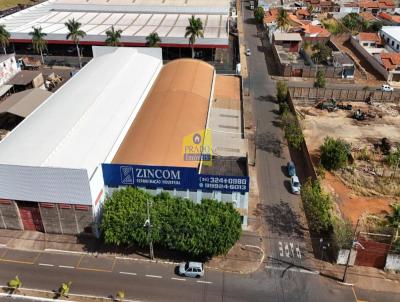 Galp�o / Barrac�o para Venda, em Araguari, bairro Amorim