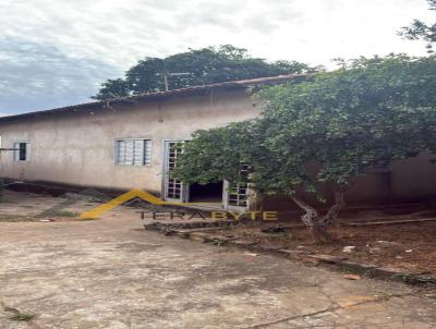 Casa para Venda, em Aparecida de Goi�nia, bairro JARDIM IP�, 3 dormit�rios, 1 su�te, 3 vagas